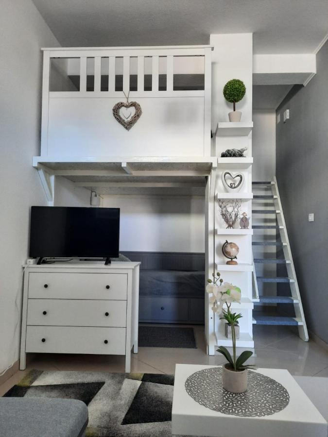 Apartment Gs Centar Gospić Exteriér fotografie